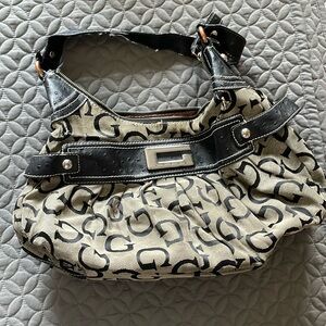Guess purse